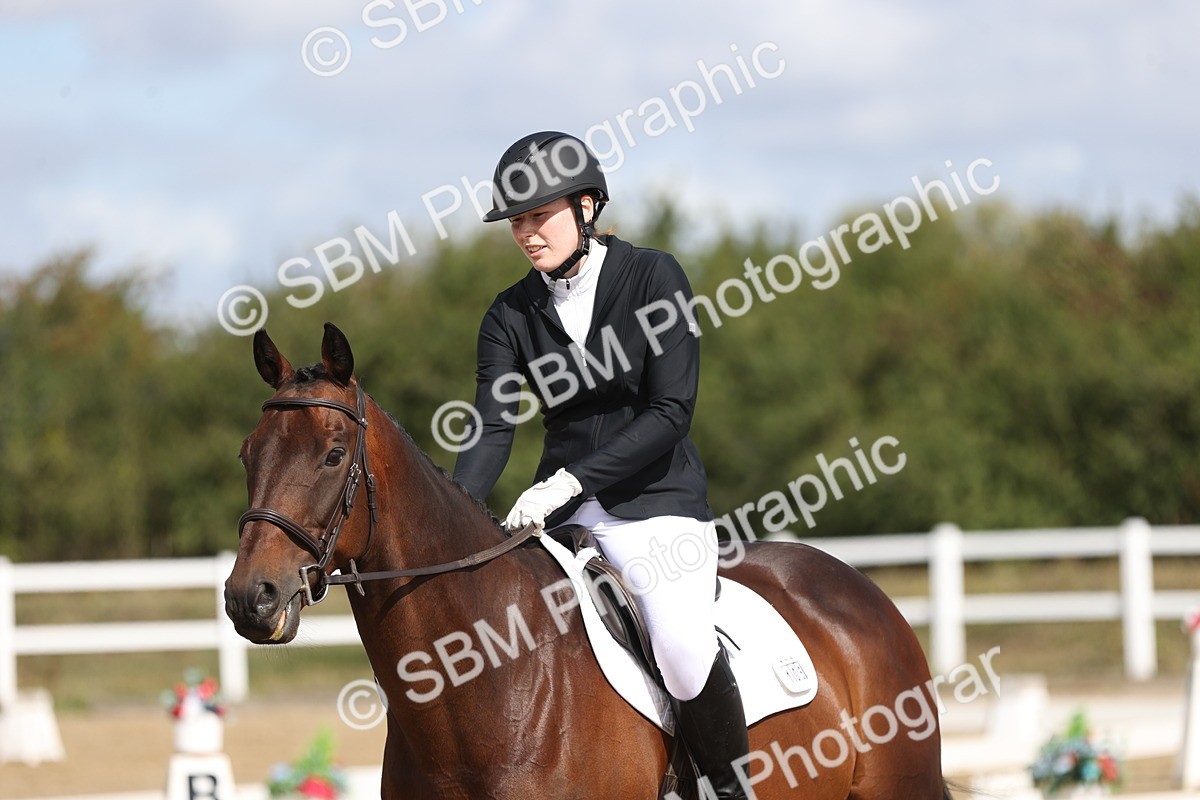 SBM_001348 - Class 2 - Intro 4 Champs - 10.56-11.44