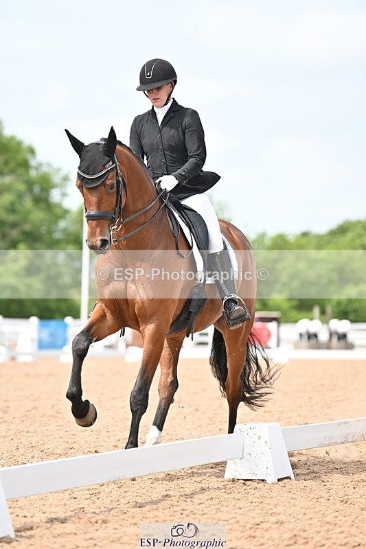 240621A-150915-04641 - Cls 13 BD Adv Medium 91