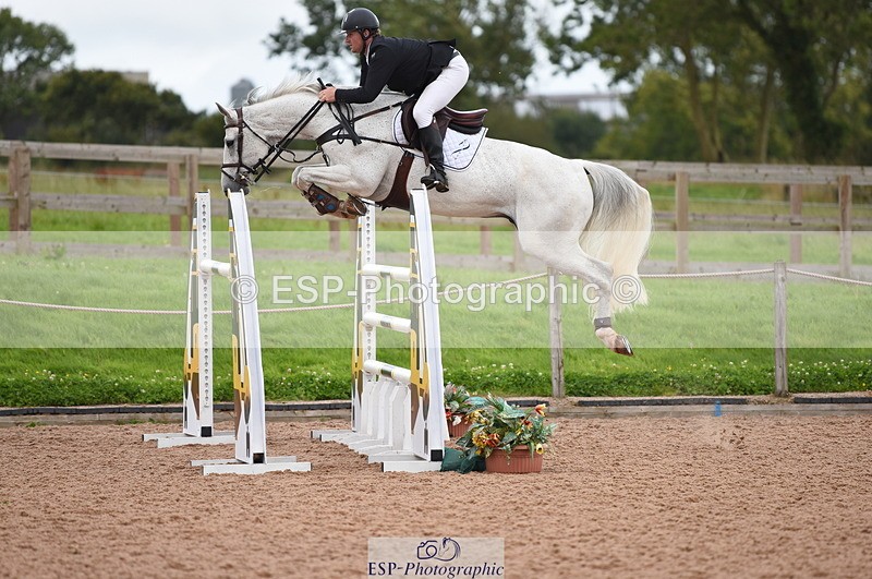 230812A-162124-10262 - Cls 38 Nat 1.40m Open