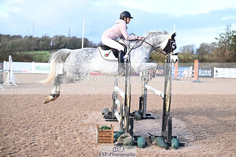 260128-102535-00077 - Clear Round & Brit Nov 90cm