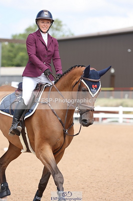 240718A-132546-05546 - Cls 9, 1 Star Bronze Tour 1.10m