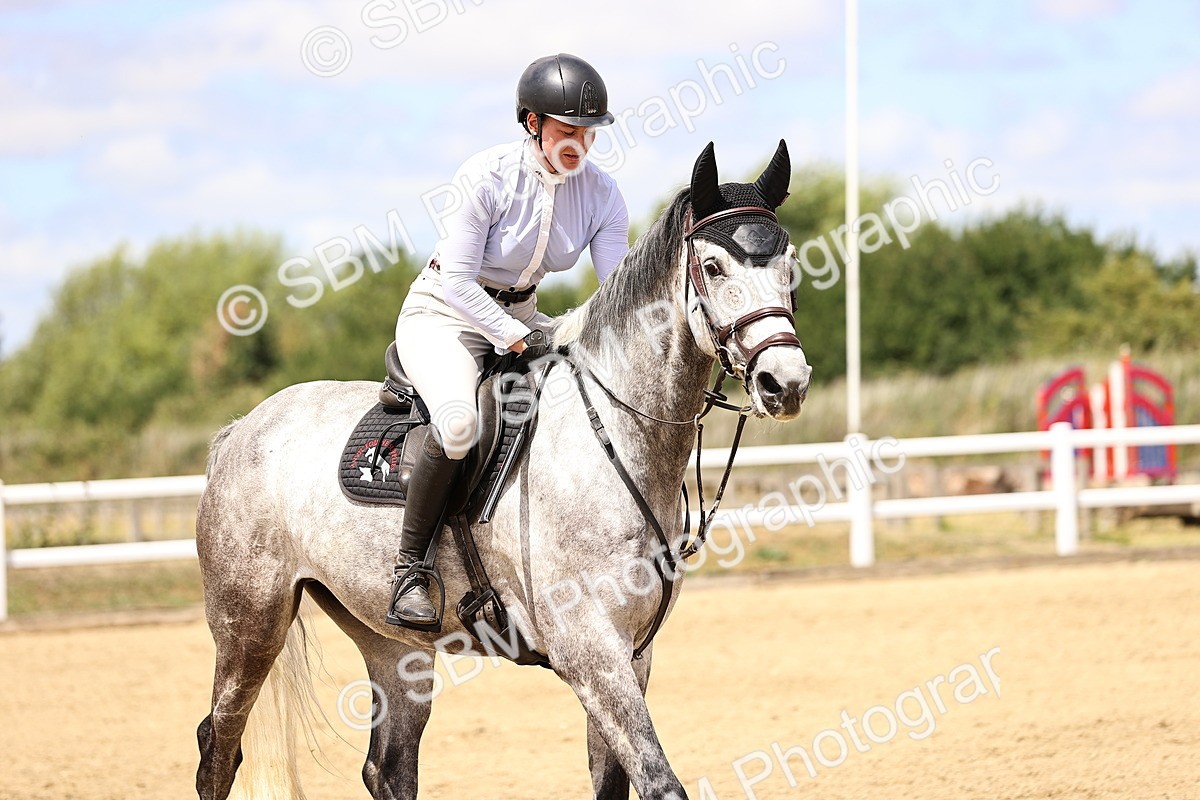 SBM_014143 - Class 14 - Senior Discovery - 1.00m Open