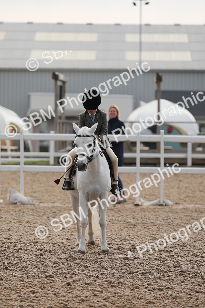 SBM_09664 - Class 301 Ridden M&M -Small Breeds
