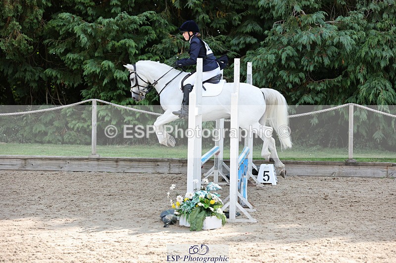 240823X-105759-15706 - 60cm R1 10.00 to 11.30