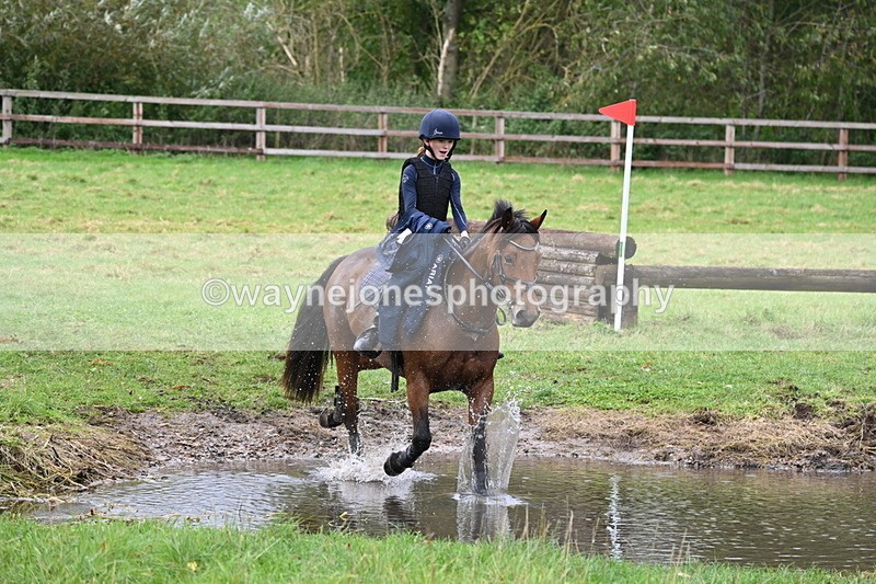 WJ6_4399 - Time at Photographer 11:57 to 12:14