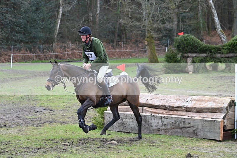 WJ7_3121 - Time 11:12 to 11:27