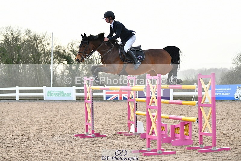 240124A-153331-00966 - Cls 6 National 1.30m & 1.40m