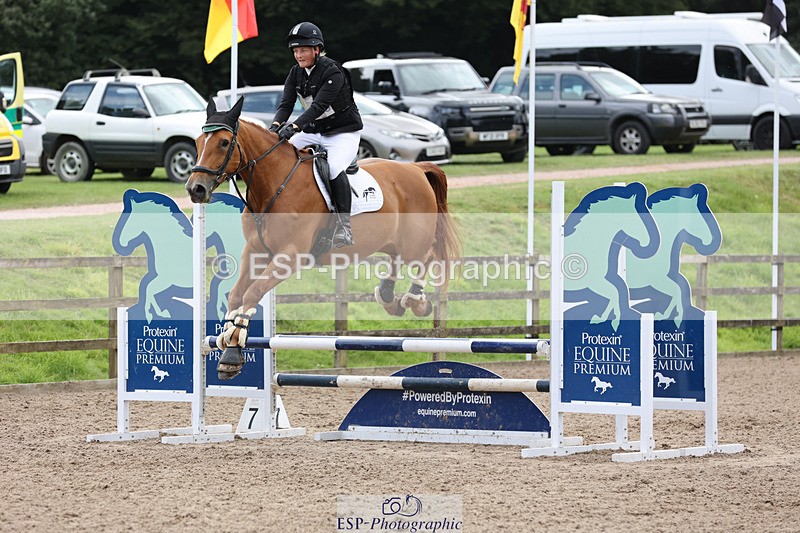 240804-152559-16481 - 620-Alana_Shapland-FOREVER_AUTUMN_DS