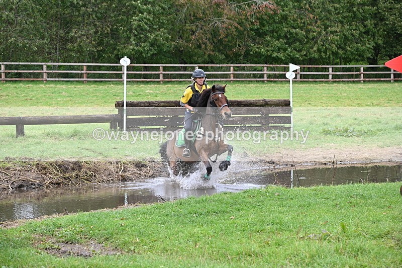 WJ6_3171 - Time at Photographer 11:01 to 11:20