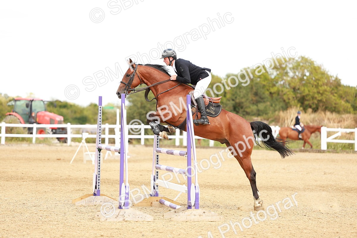 SBM_006987 - Class 4 - Senior British Newcomers - 1.10m