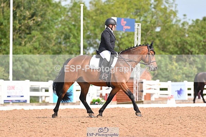 240817A-102559-07794 - 145-Carolyn.Gale-Newtown.Ringo