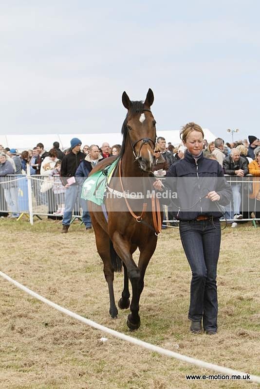  GRD 030510 31 - Guernsey Race Day 03/05/10