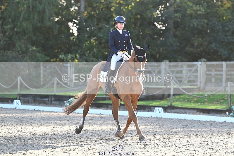 251023A-162330-06059 - B-170-Mollie.Summerland