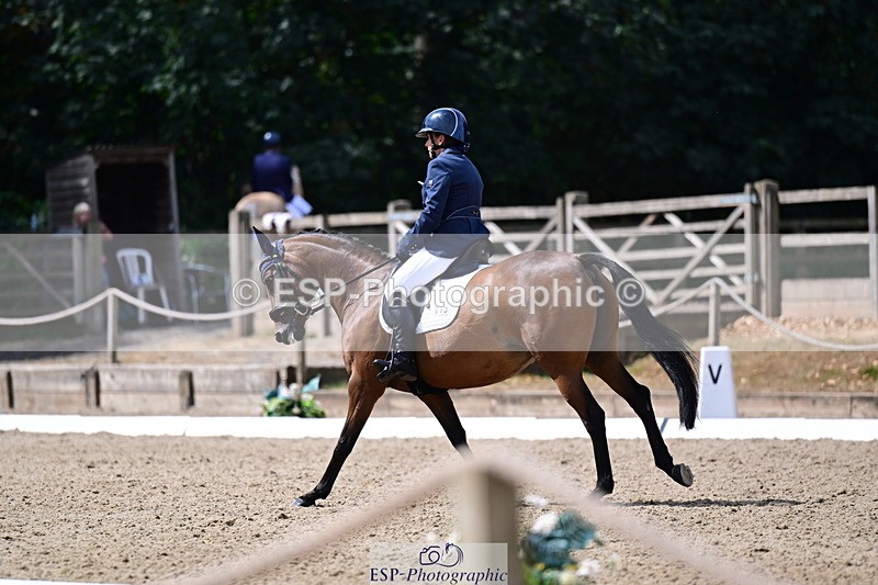 260802A-111759-05510 - Novice Silver break - break