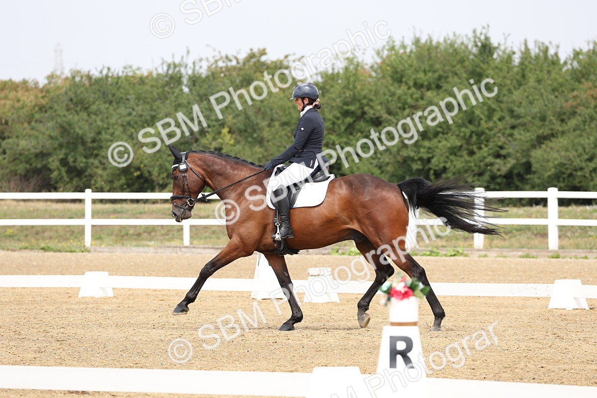 SBM_006239 - Class 6 - novice 6 - 11.50-12.46