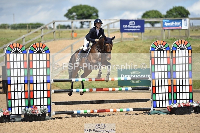 250628-145220-05572 - Cls 12 Newcomers Jump offs & Presentations