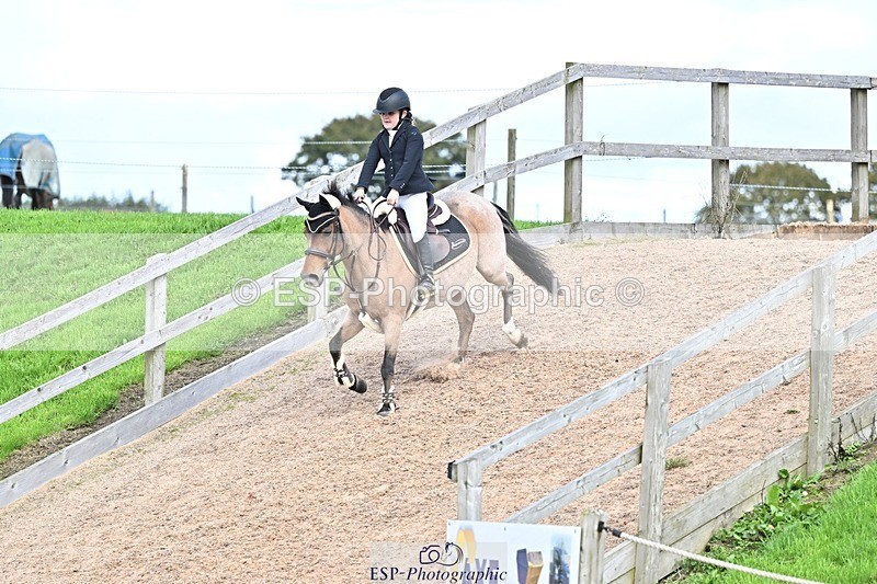 250921-150700-03993 - Cls 20 Pony 80cm Derby