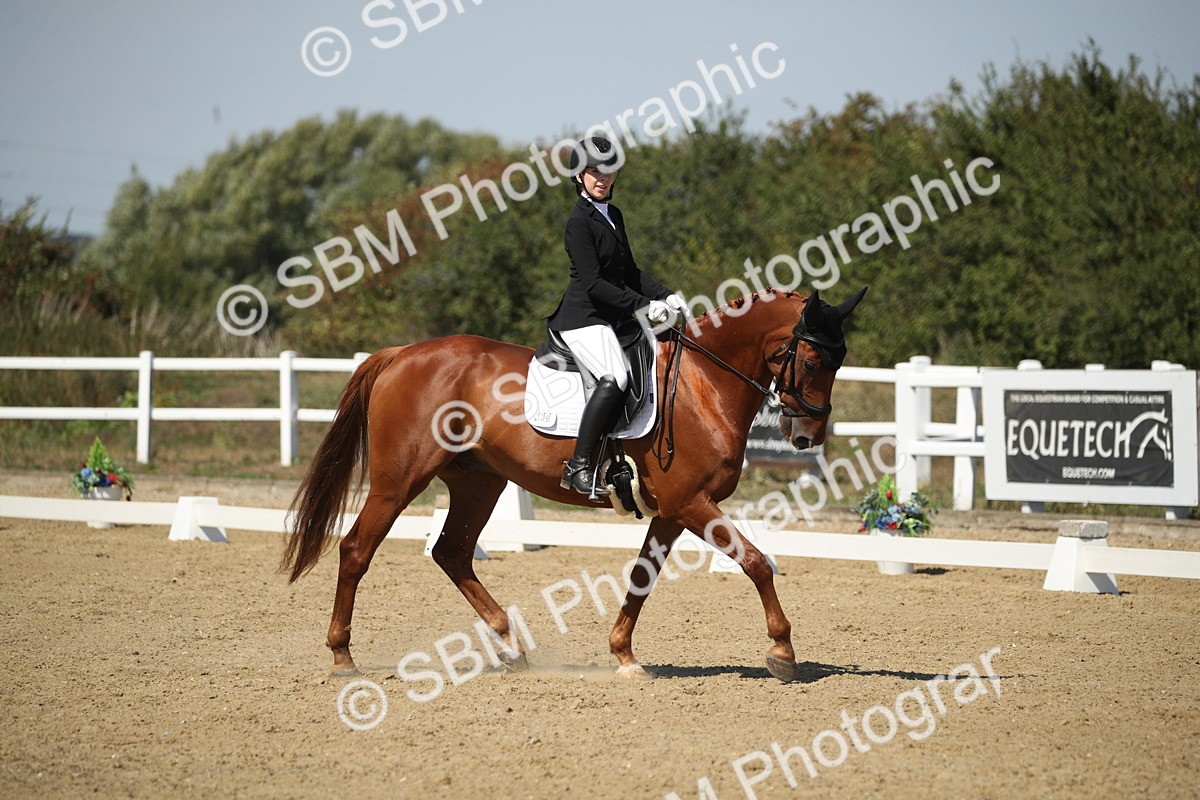 SBM_005130 - Class 11 - Novice 5 - 11.41-12.58