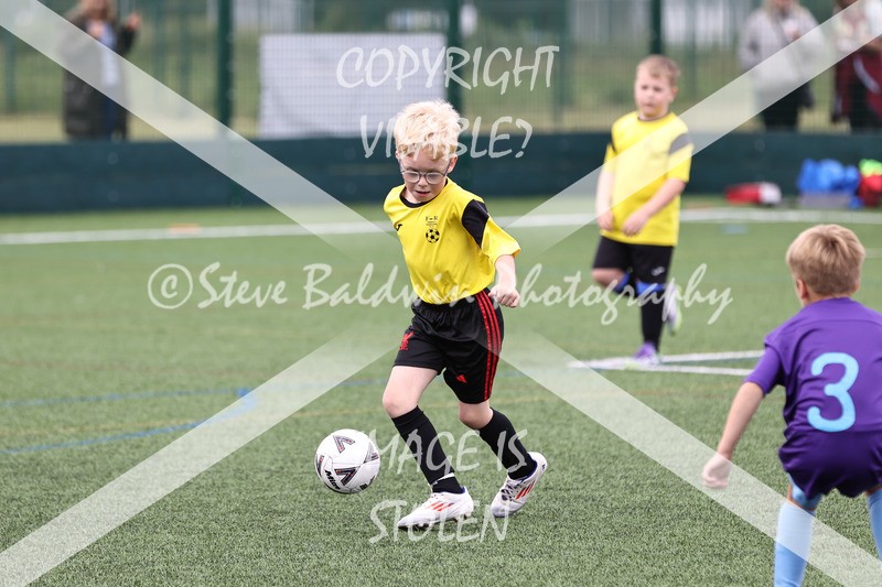 1DX32726 - Sun 7th U8 Boys