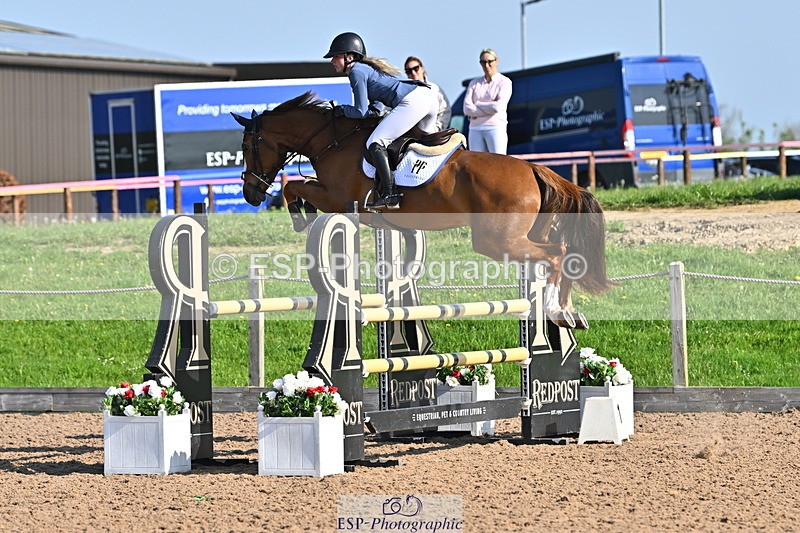 240509A-090211-00410 - Cls 8 Foxhunter