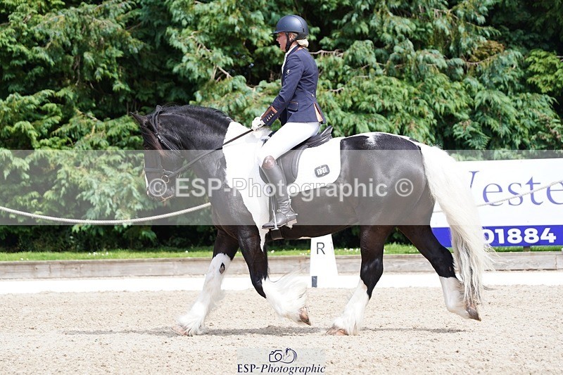240721-145322-09884 - 320-Louise_Pearce-Wellshead_Duke