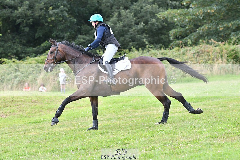 240804-111704-11739 - 355-Selina_Milnes-MUSTAFA_MOLASSES