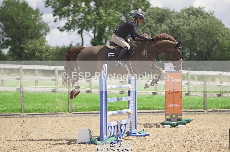 230806A-140402-02379 - Cls 15 National 1.30m and 1.40m