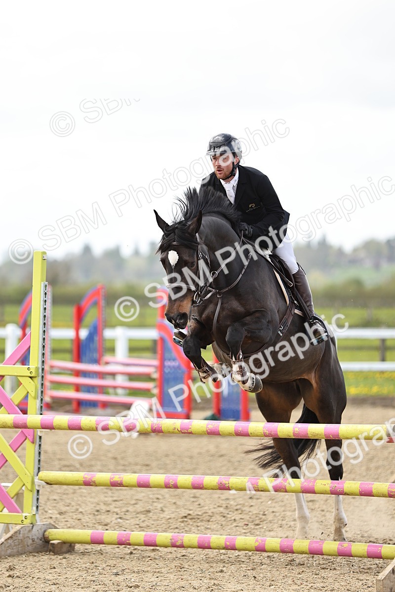 SBM_000518 - Class 2 - Senior British Novice - 90cm