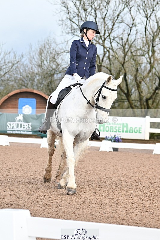 240218A-092753-04769 - 112-Sarah.Browne-Domino.star