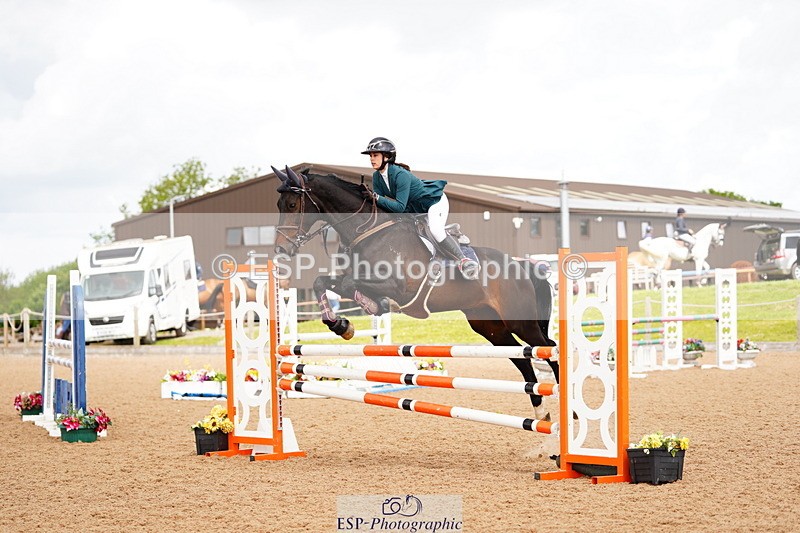 240526A-111212-07757 - Cls 26 Chard Equ 1.05m and 1.10m Grand Prix