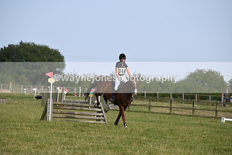 WJ6_2762 - 80cm XC Time 15:07 to 15:25