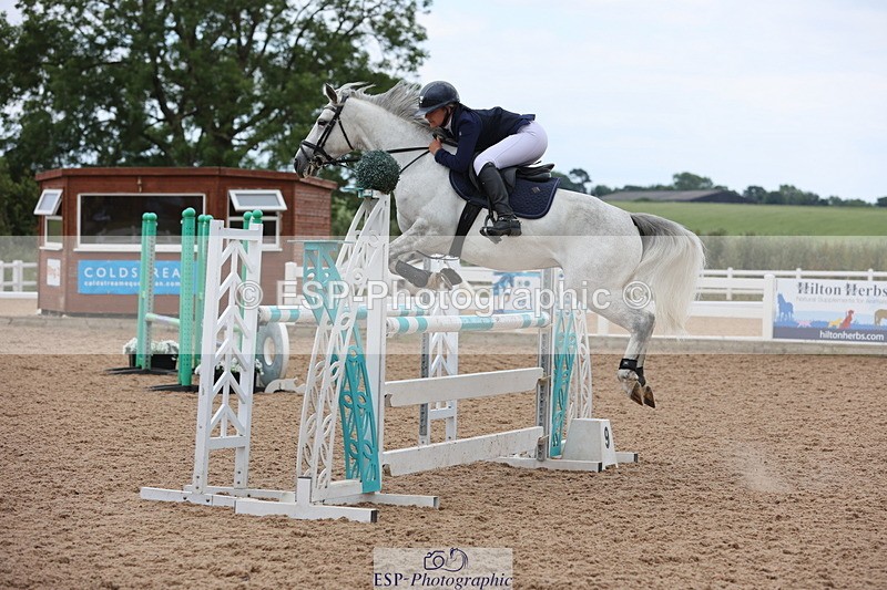 240630A-154302-14853 - Cls 33 Foxhunter and 1.10m Open