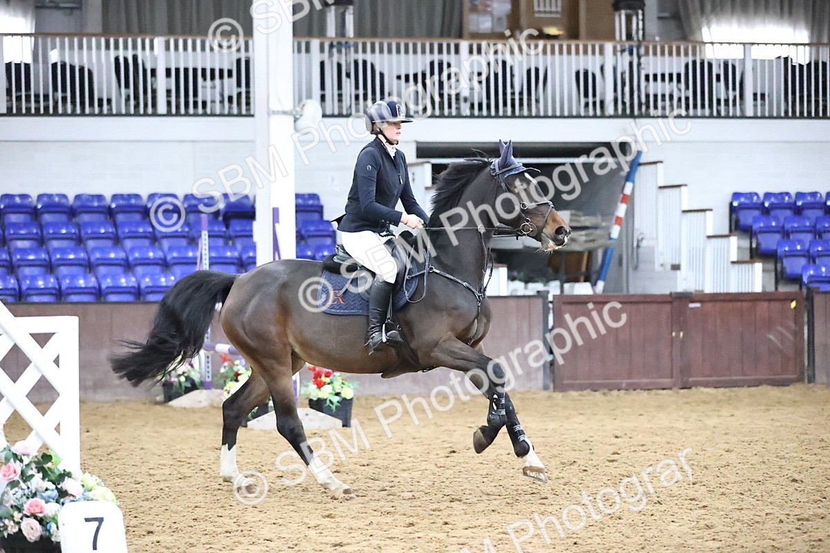 SBM_003368 - Class 11 - Senior Newcomers 1.10m