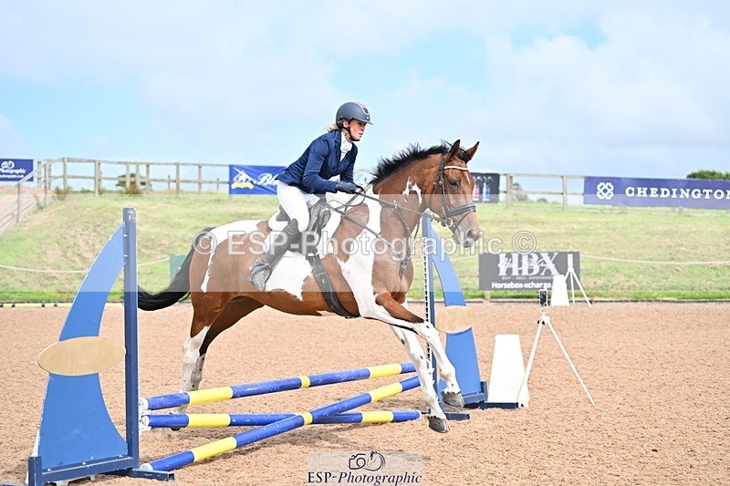 240813-154409-00074 - Clear round & 60cm