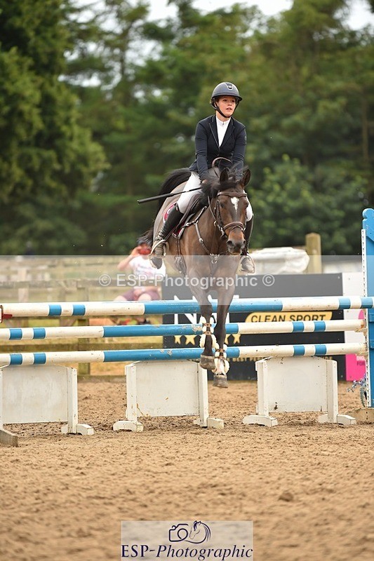 230618-135032-12806 - Cls 25 Pony Foxhunter & 1.10m Open