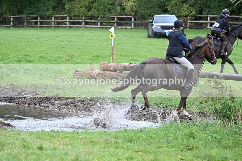 WJ7_1108 - Time at Photographer 12:22 to 12:35