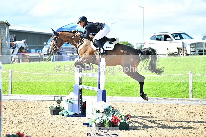 230723A-170342-13748 - Cls 8, 2 Star Medium 1.35m