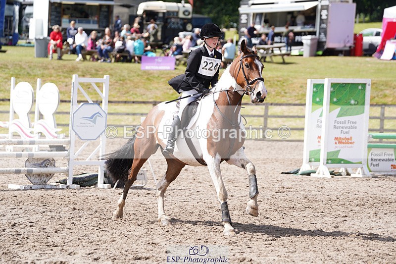 240824X-131642-27644 - 80cm Round 1 13.00 to 14.00