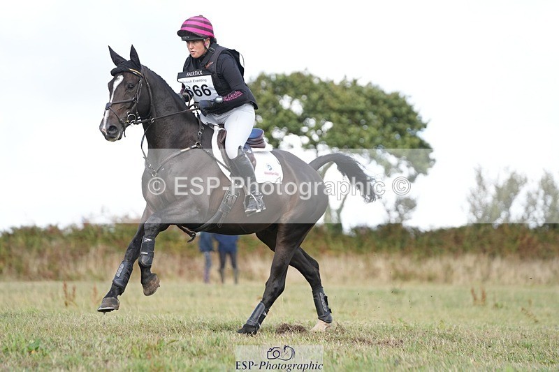 250831-151436-11930 - N-666-Lizzie.Luxton