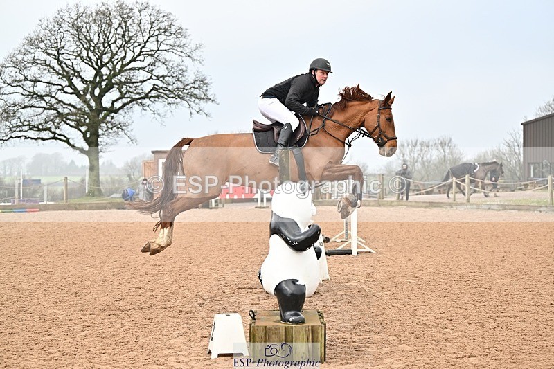 250122-141603-00603 - Cls 6 Foxhunter and 1.20m