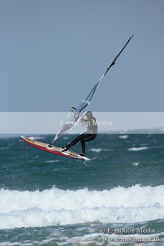 WS 020413-55 - Windsurfing