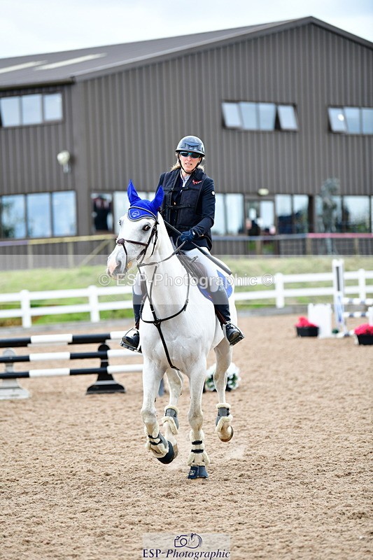 240524A-120755-03255 - Cls 20 85cm National Am Qualifier