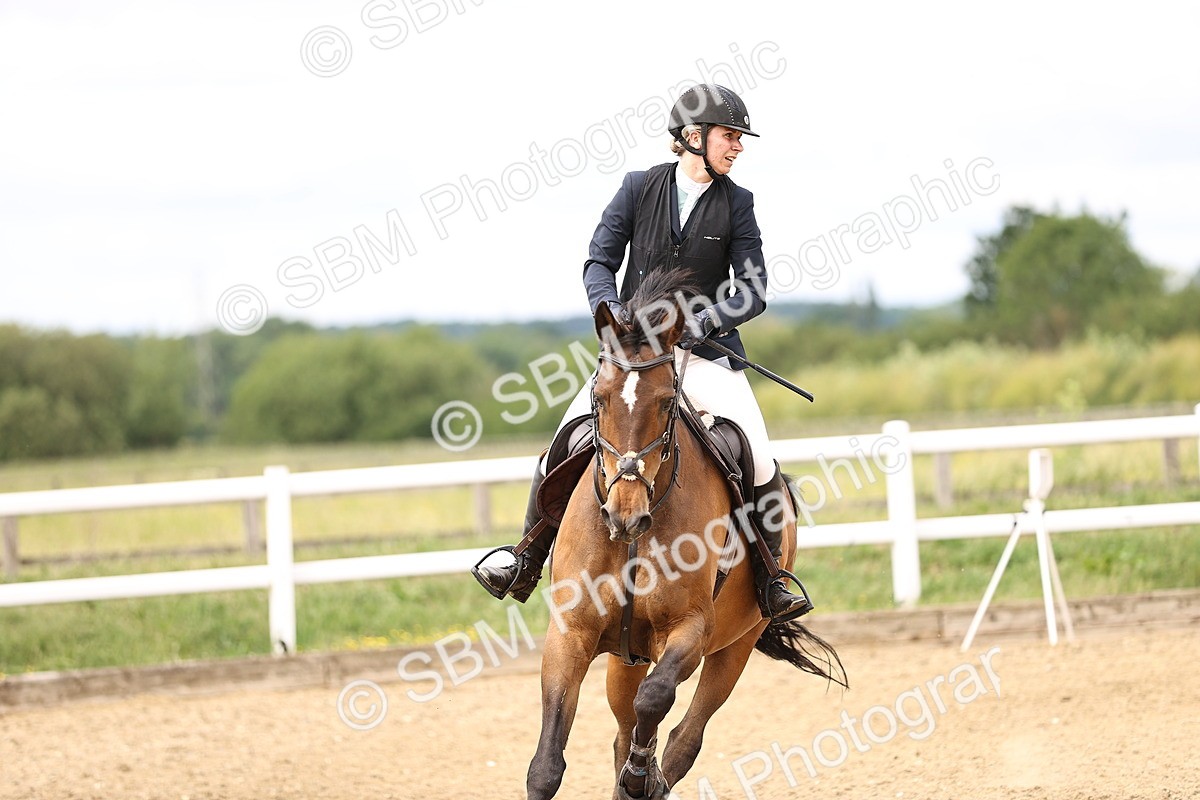 SBM_007265 - Class 18 - Senior 1.05m