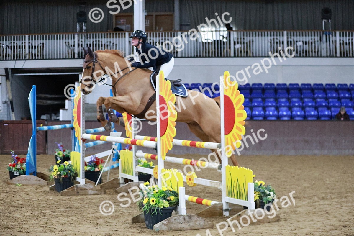 SBM_001062 - Class 4 - Senior Newcomers - 1.10m