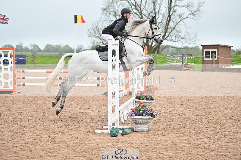 240505A-123129-05095 - Cls 4 Blue Chip Pony Newcomers & 1m Open