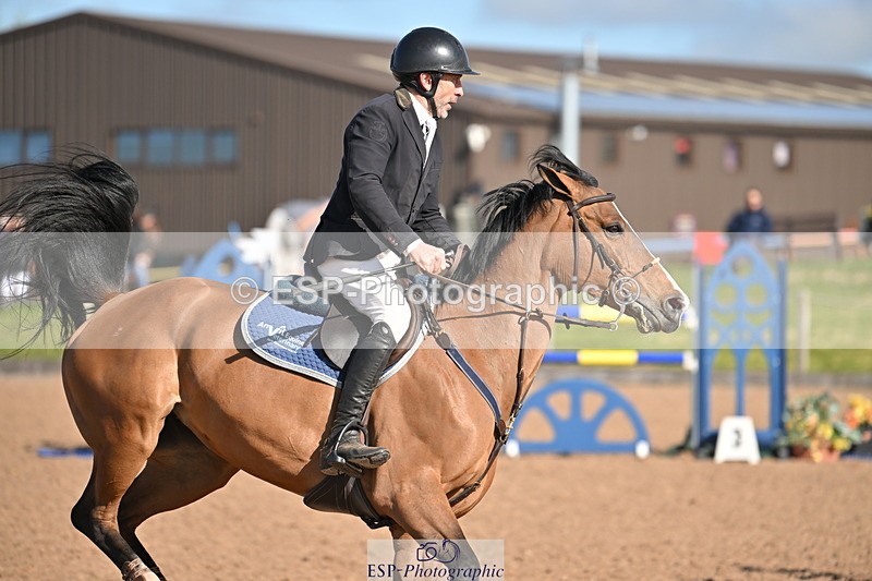 240418A-094255-01800 - Cls 1 2 Star Small Tour 1.30m