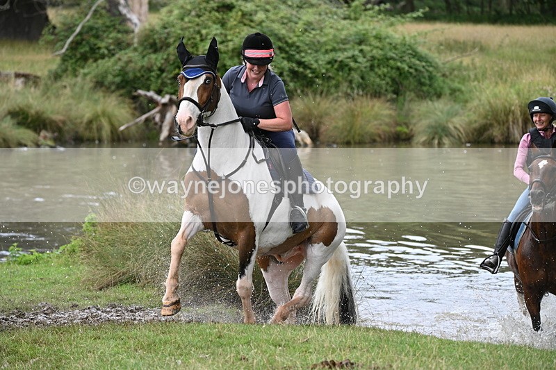 WJ7_3848 - Time at Water 12:52 to 13:22