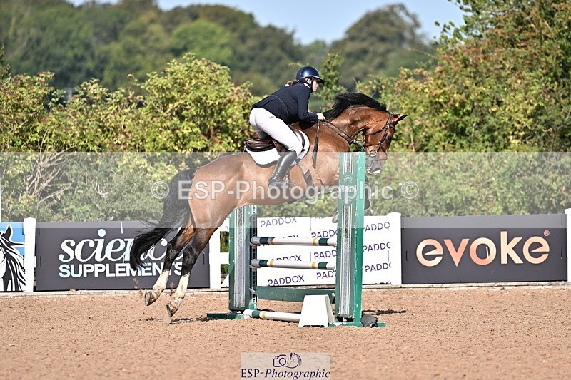 260812-095948-00141 - Cls 2 British Novice and 90cm