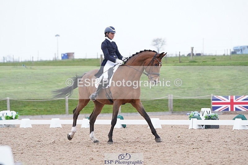 250403-164258-03405 - 005-Sara-Jane.Lanning-Choice