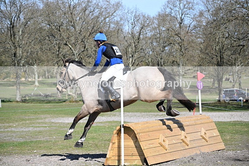 WJ6_3592 - Time 12:36 to 12:55